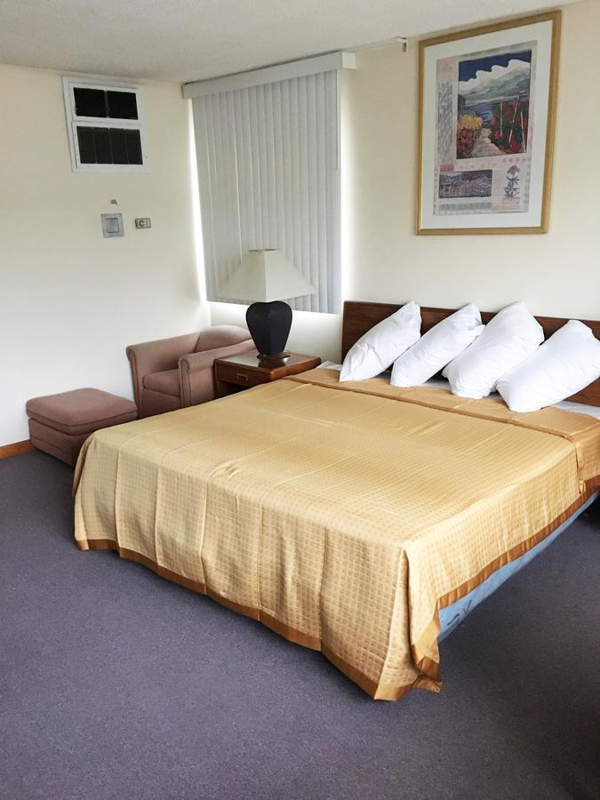 Village Motel Ellenville Esterno foto